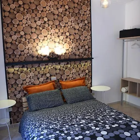 La Casa Di Asmei ゲストハウス ルチェーラ